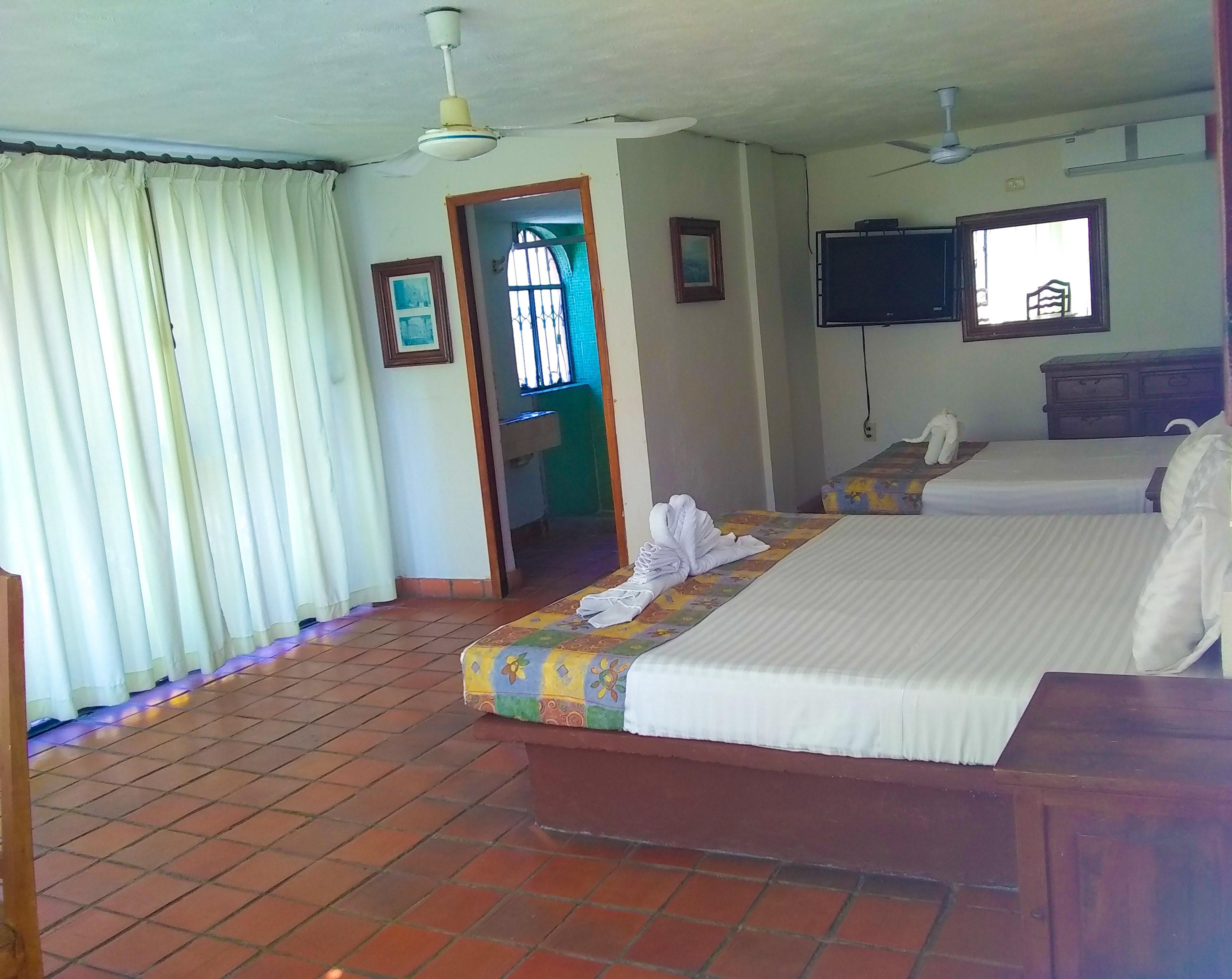 Casa Shaguiba Hotel Crucecita  Exterior photo