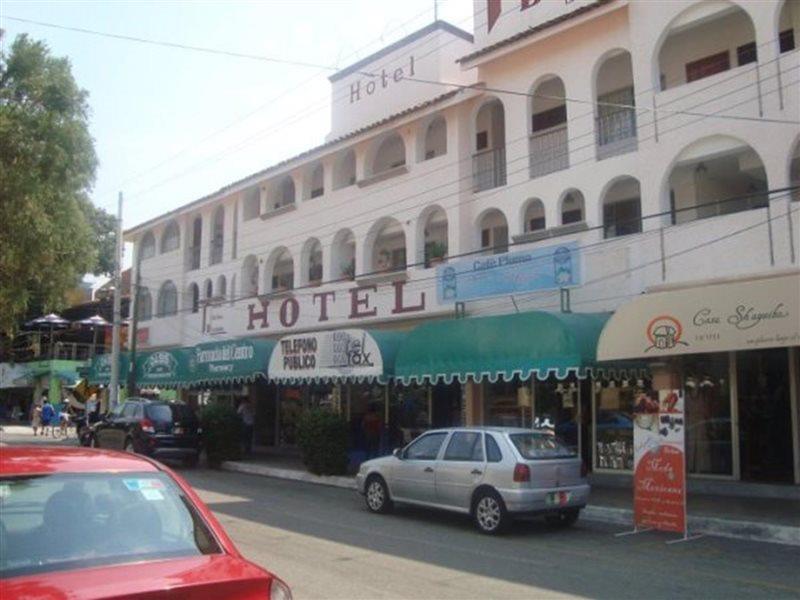 Casa Shaguiba Hotel Crucecita  Exterior photo